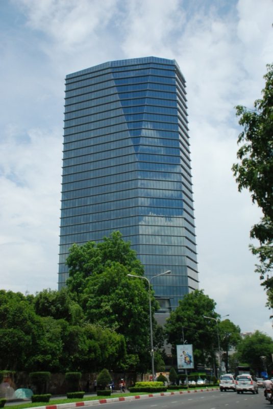 Hình ảnh tòa nhà Lim vị trí đắc địa, giao thông thuận lợi