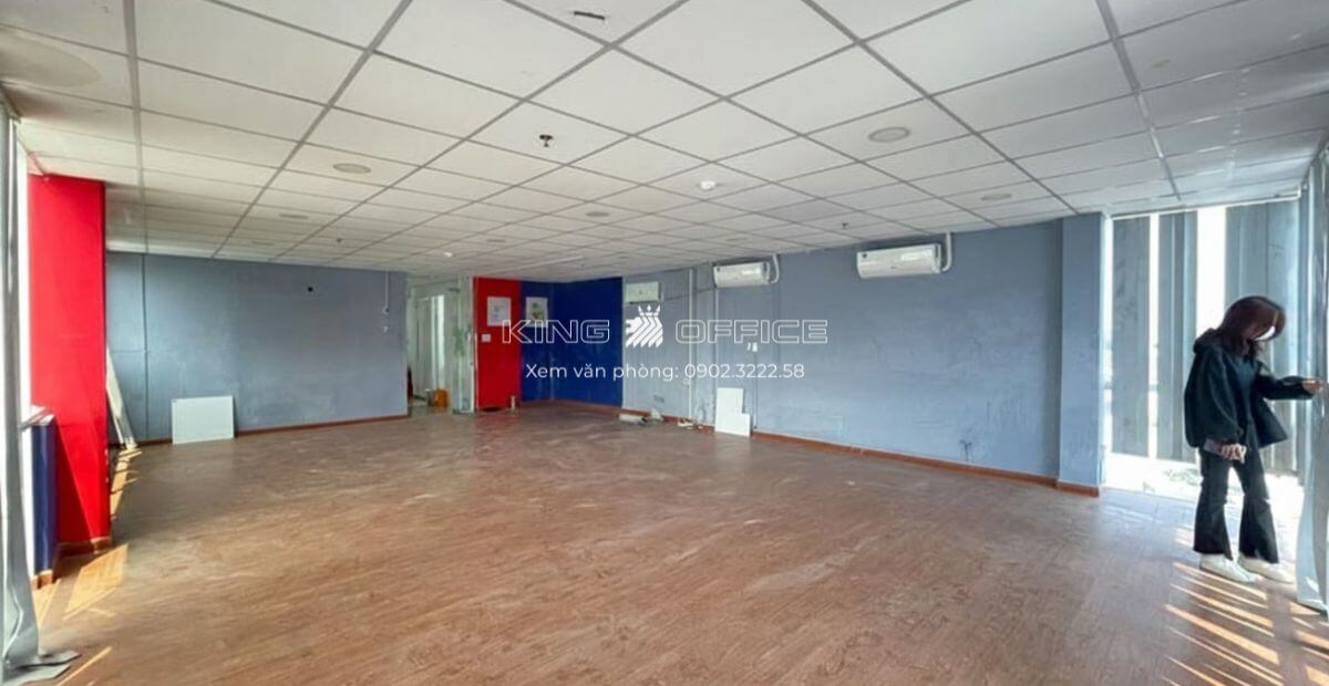 Sàn tòa nhà Ereka Center Building - 17 Hồ Bá Kiện, Phường 15, Quận 10