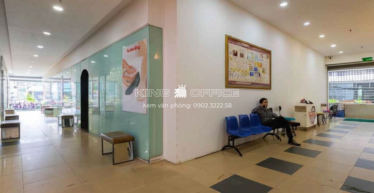 Sảnh tòa nhà Giầy Việt Plaza - 180 – 182 Lý Chính Thắng, Quận 3
