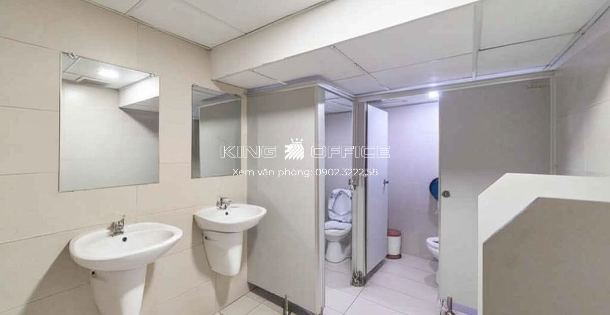 WC tòa nhà Anh Đăng Building - 215 Nam Kỳ Khởi Nghĩa, Phường 7, Quận 3