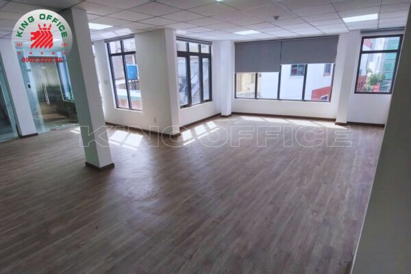 Mặt sàn tòa nhà Phúc Khang Building Quận 3