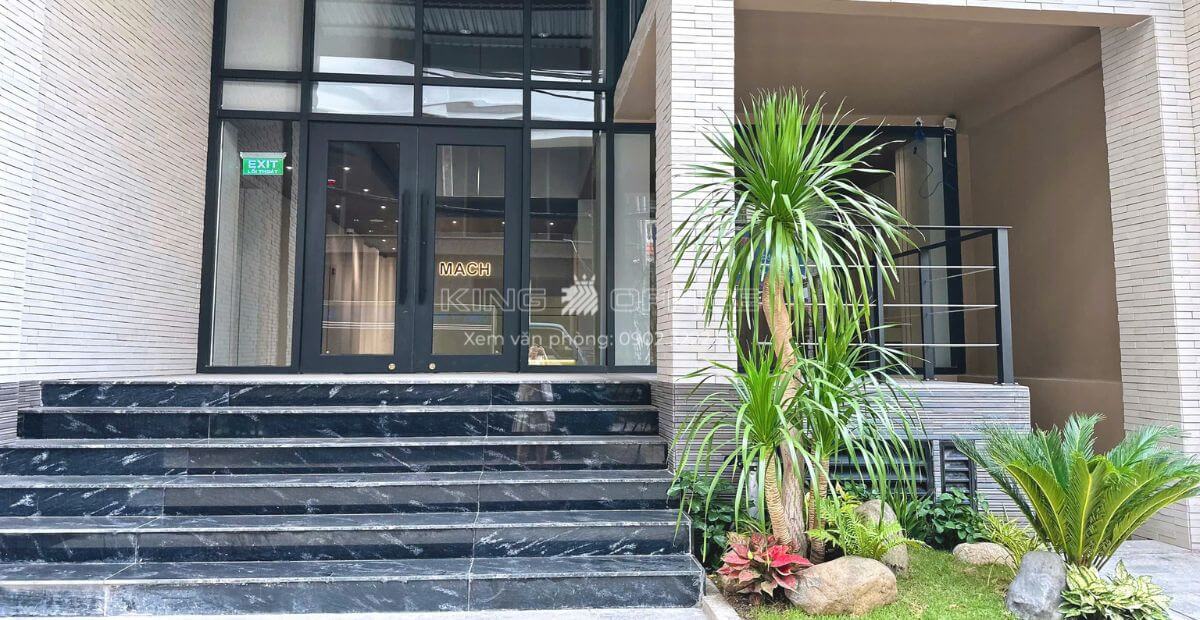 Lối đi tòa nhà Mach 364 Building Bình Thạnh