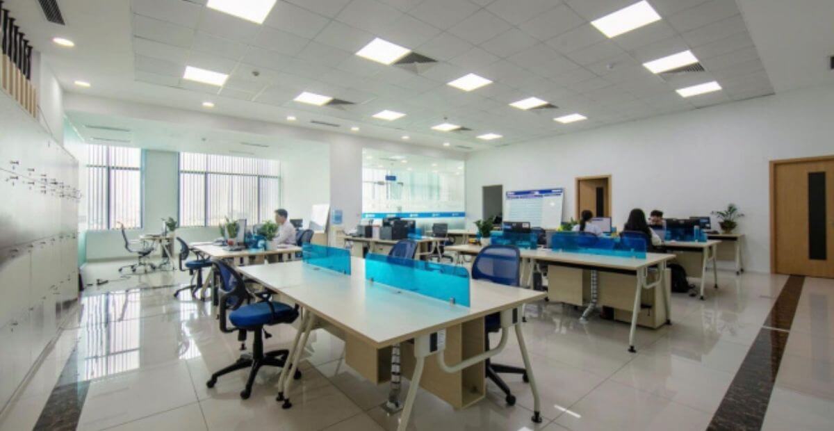 Phong cách thiết kế văn phòng hiện đại với Văn phòng trung bình (100m2 - 300m2)