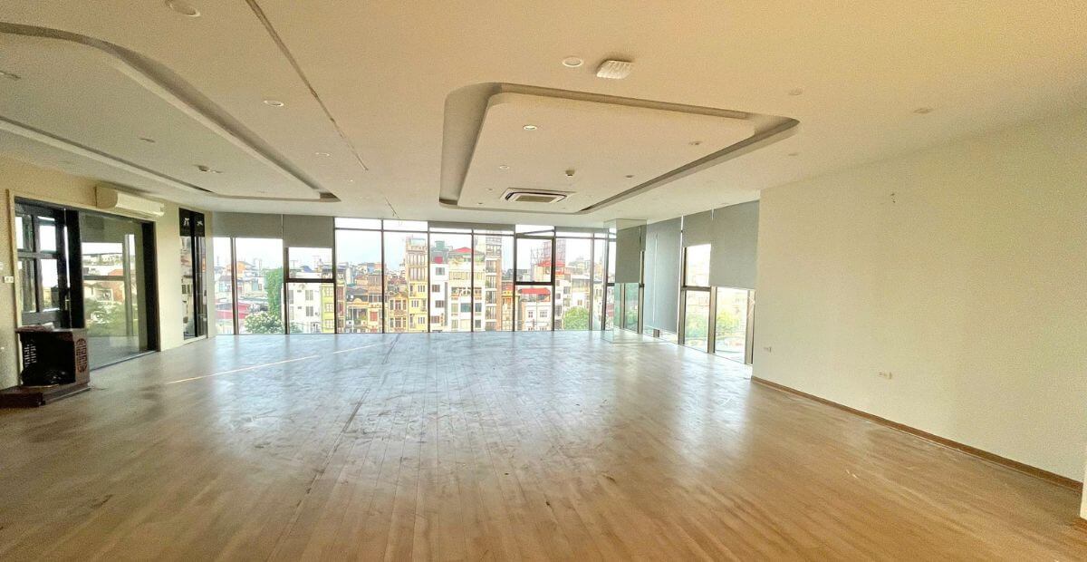 Cho thuê văn phòng tiêu chuẩn 80 đến 150m2