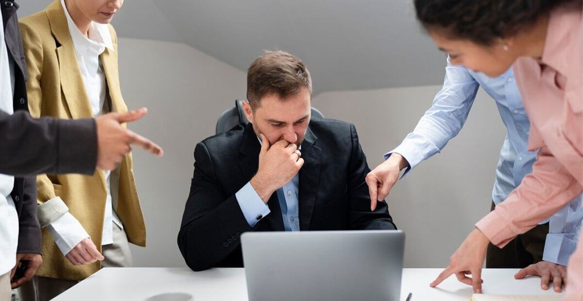 Rà soát chéo nội dung tránh lỗi xung đột điều khoản khi soạn thảo hợp đồng thương mại