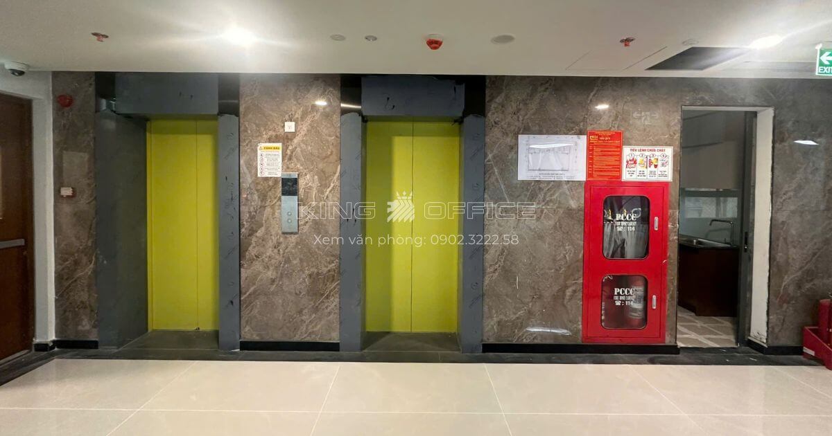 thang máy tòa nhà a&t building quận 3