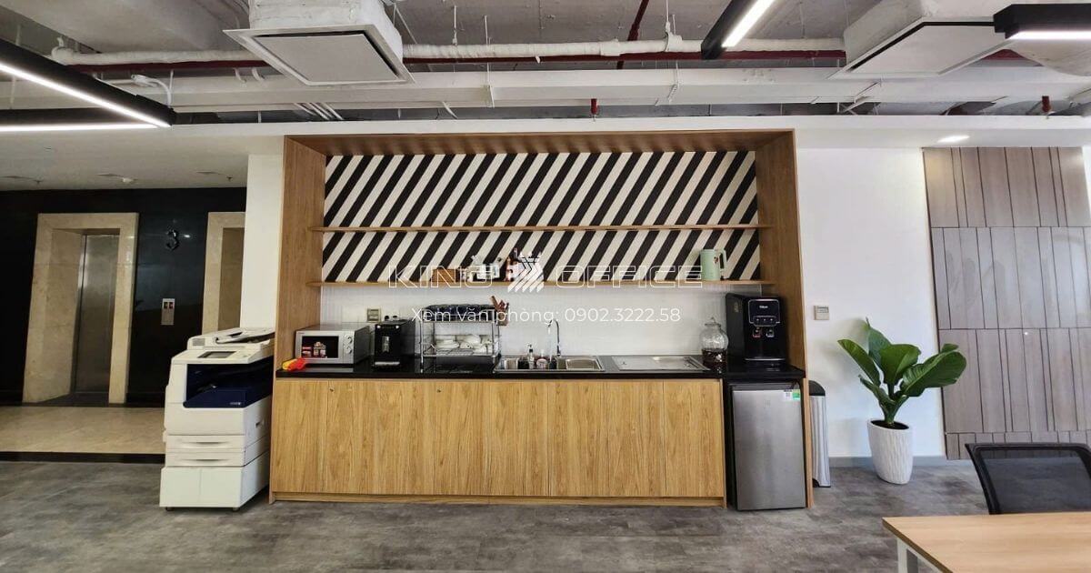 Khu vực pantry CirCo Nam Kỳ Khởi Nghĩa