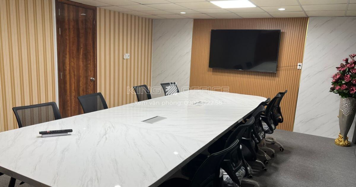 Phòng họp tòa nhà 153 Trần Trọng Cung Quận 7