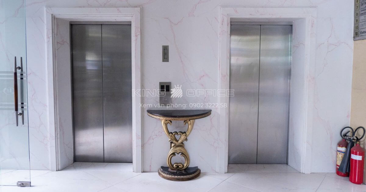 Thang máy tòa nhà VNO 179 Nguyễn Cư Trinh