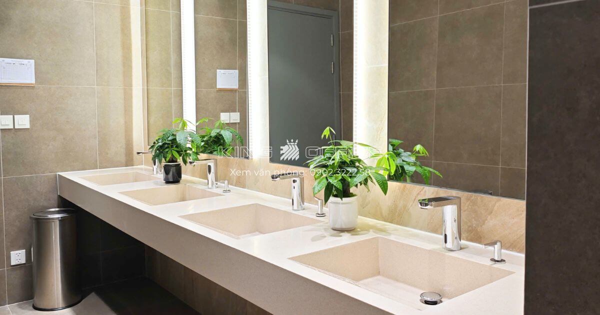 Nhà vệ sinh W Coworking Phú Mỹ Hưng Quận 7