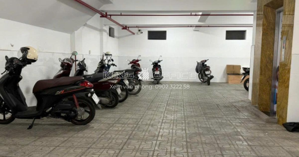 Hầm xe Toà nhà 299B đỗ xuân hợp