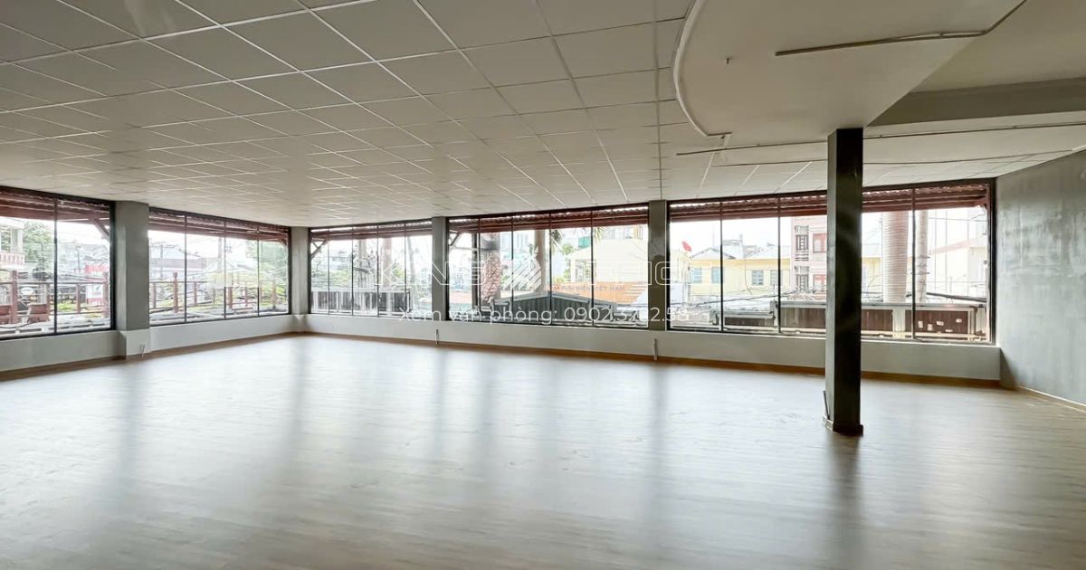 Không gian SHERIFF'S OFFICE